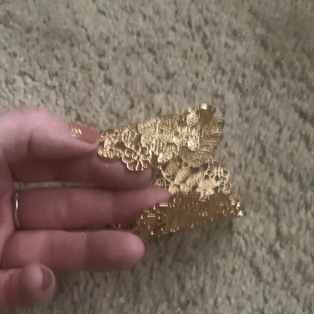 Gold colored cuff - Picture 2 of 6